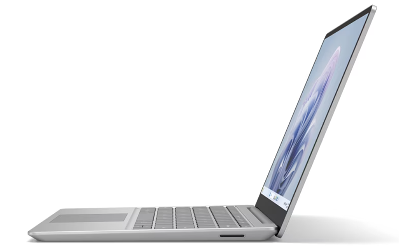 Cổng kết nối Surface Laptop Go 3 Platinum
